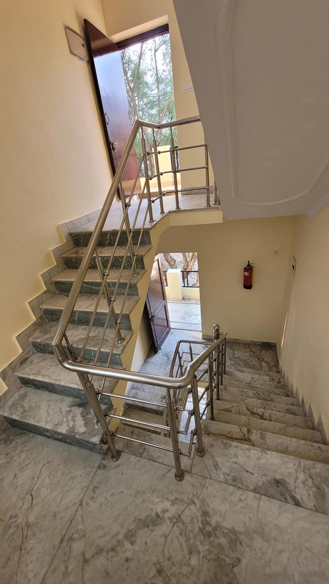 רישיקש Hotel Keshav Nandan By The Shivaay מראה חיצוני תמונה