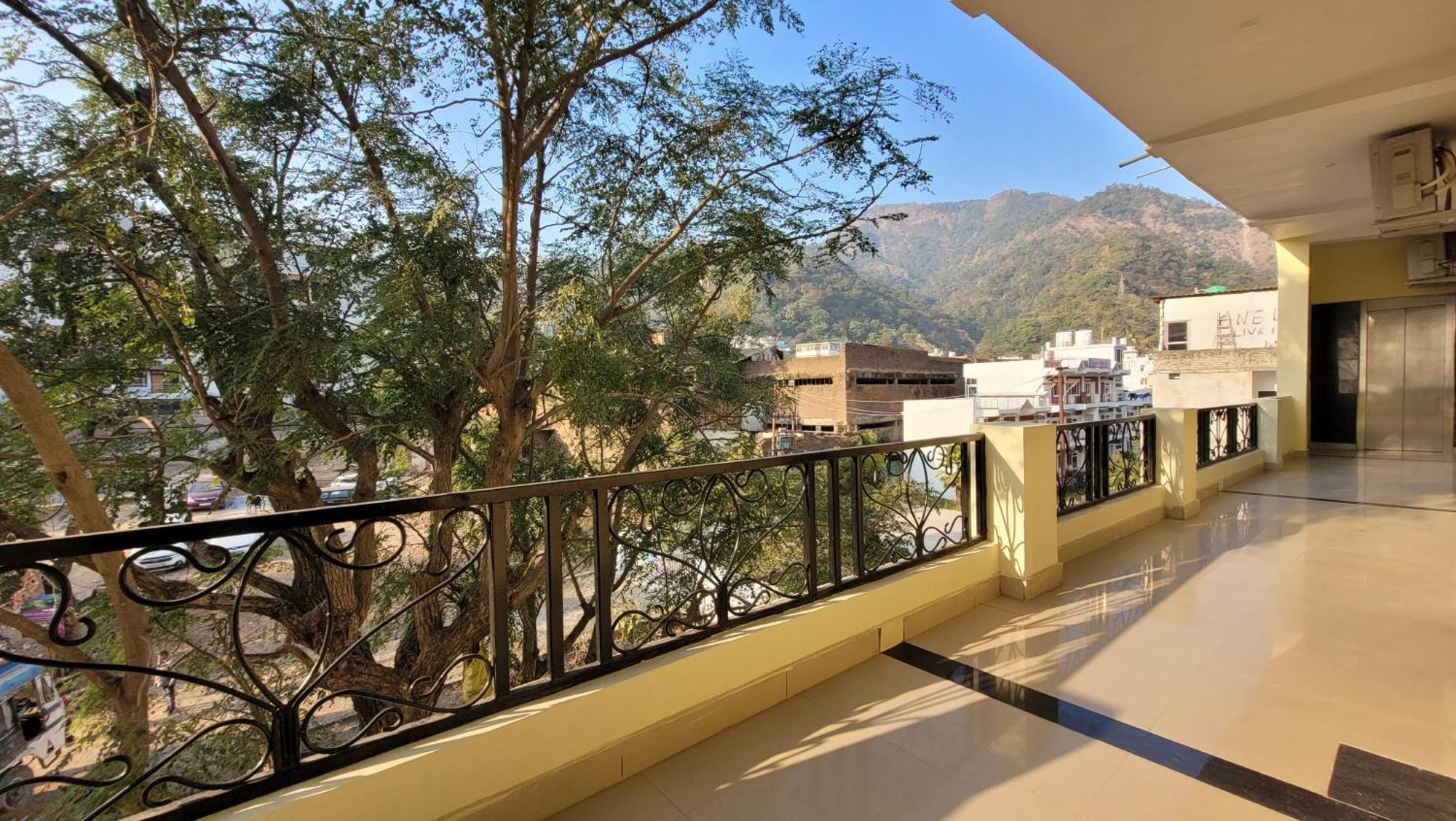 רישיקש Hotel Keshav Nandan By The Shivaay מראה חיצוני תמונה