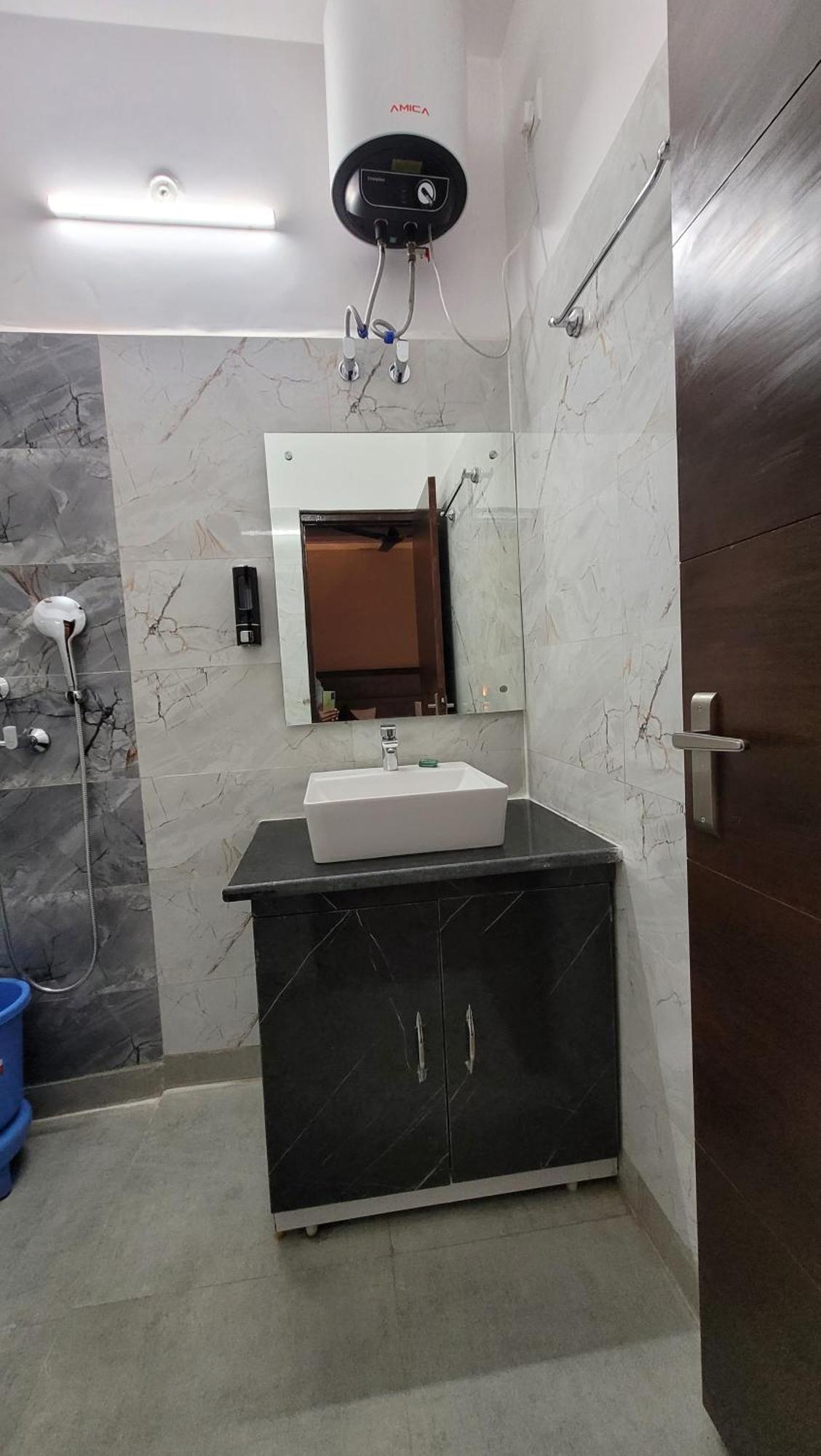 רישיקש Hotel Keshav Nandan By The Shivaay מראה חיצוני תמונה