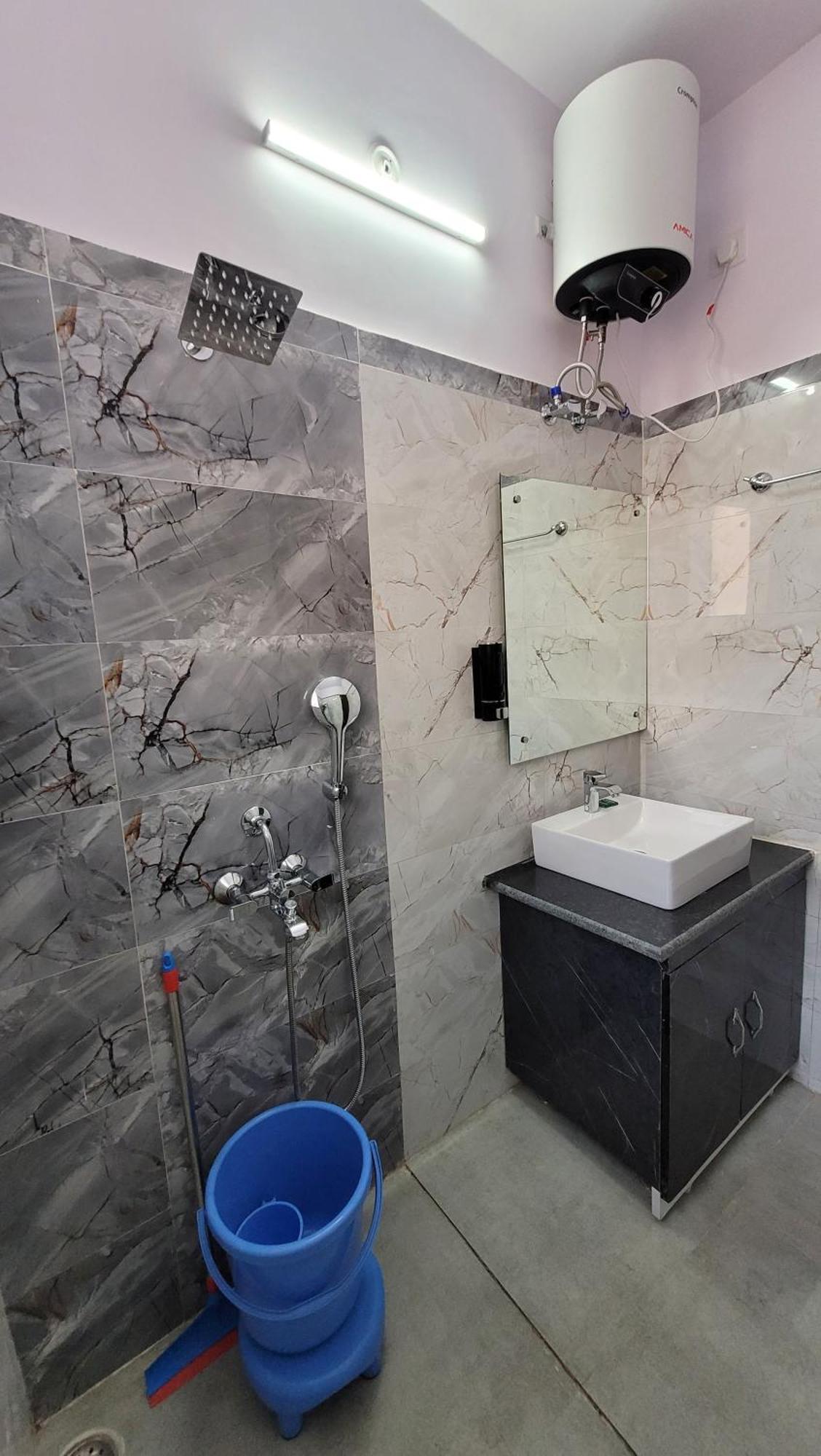 רישיקש Hotel Keshav Nandan By The Shivaay מראה חיצוני תמונה