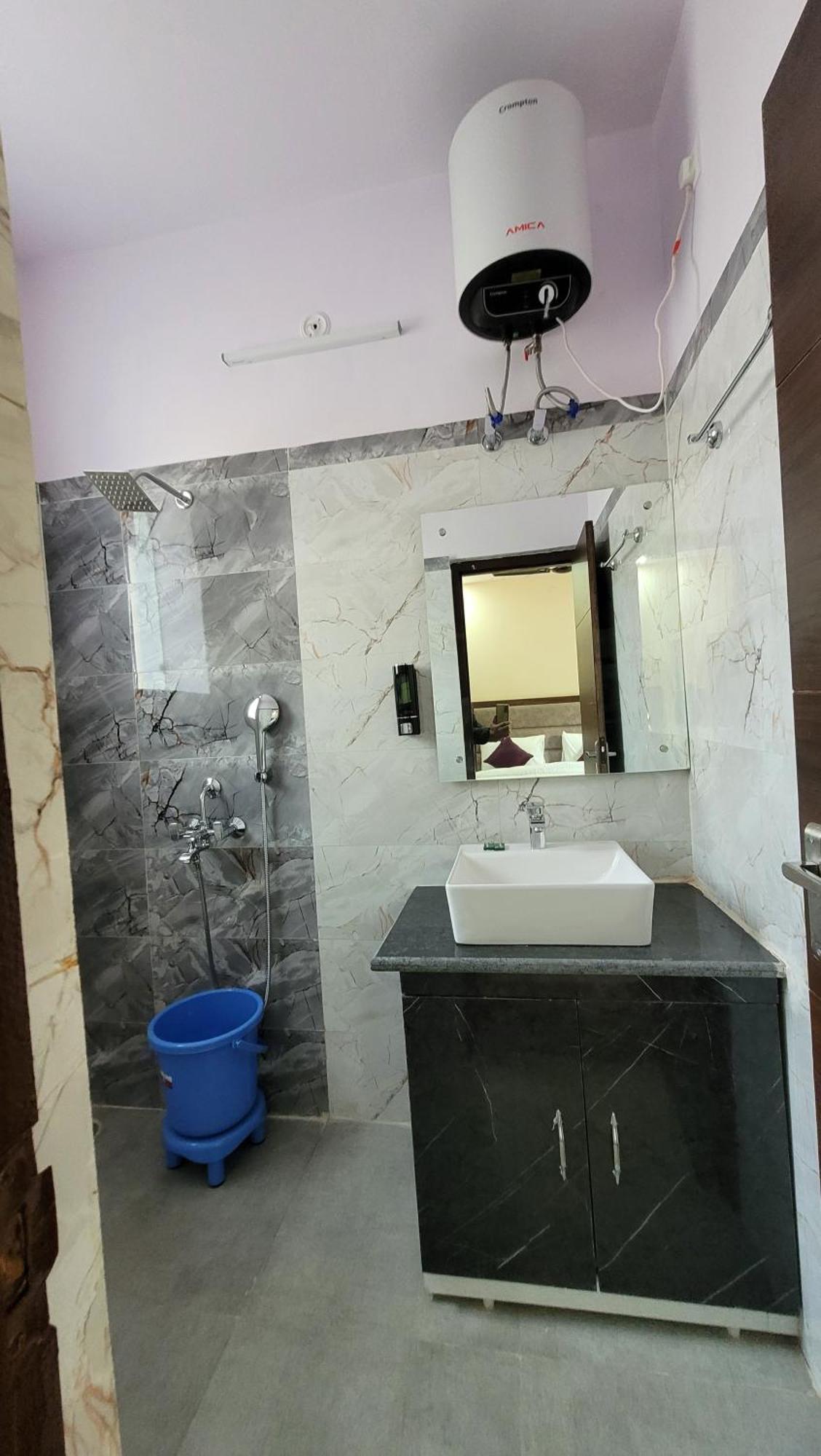 רישיקש Hotel Keshav Nandan By The Shivaay מראה חיצוני תמונה